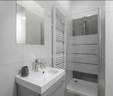 Fantin Latour Confortable 2p Seine Et Tour Eiffel Apartman